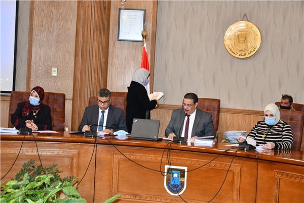جامعة القناة تعلن مواعيد امتحان الفصل الدراسي الاول