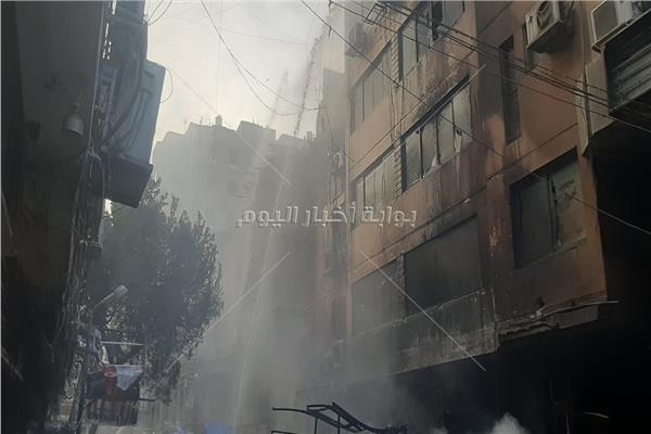 حريق هائل بشارع التوفيقية