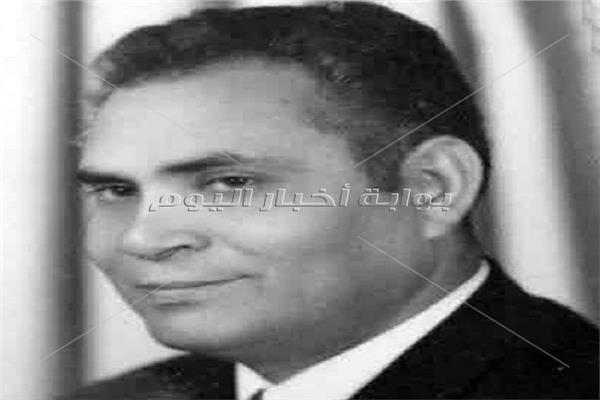 الإذاعي المصري المرموق الدكتور كامل البوهي