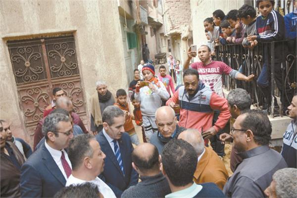  جولات للمسئولين داخل القرى لحل مشاكلهم