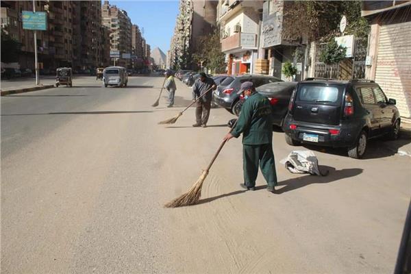حملات نظافة بأحياء الطالبية والدقي والهرم 