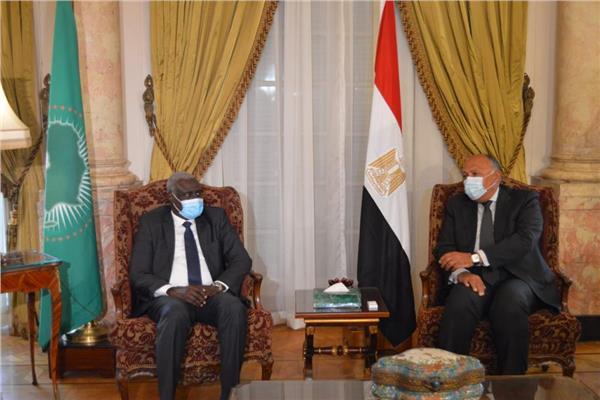 صورة من اللقاء