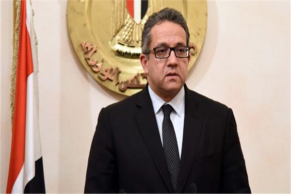  وزير السياحة و الآثار د. خالد العناني