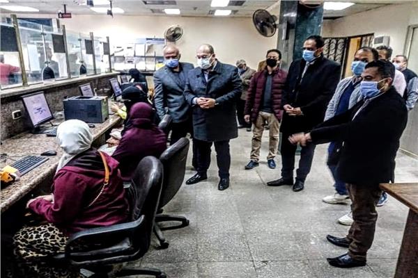 نائب محافظ الجيزة يتفقد محطة الصرف الصحي بقرية منيل السلطان والمركز التكنولوحي بأطفيح
