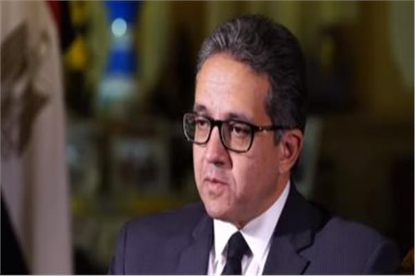 الدكتور خالد العنانى وزير السياحة والآثار