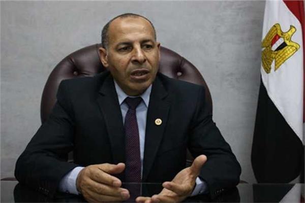 اللواء عبد الله منتصر رئيس مصلحة الدمغة والموازين