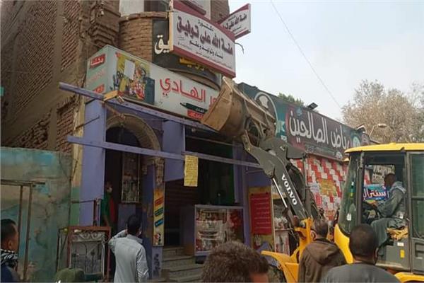  إزالة 604  حالة إشغال وتعدي بمركز ببا في بني سويف