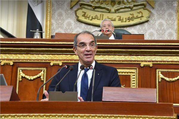  الدكتور عمرو طلعت