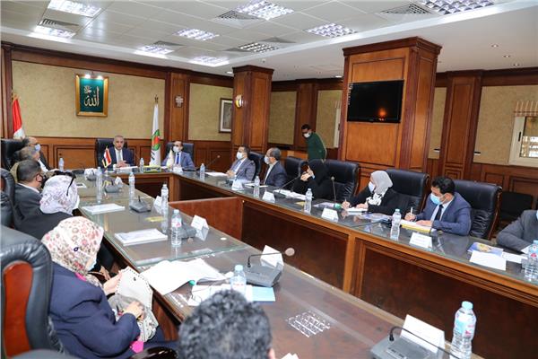 توقيع اتفاقية تعاون علمي بين جامعة سوهاج ومعهد الدبلوماسية الثقافية باليونان