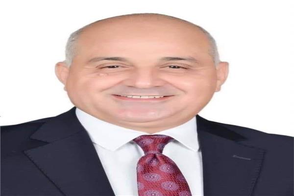 نقيب محامين السويس 
