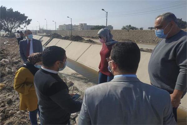 وفد «التخطيط» يتفقد مشروعات تبطين الترع بالمنيا