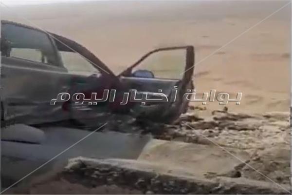 إحدى السيارات بعد التصادم