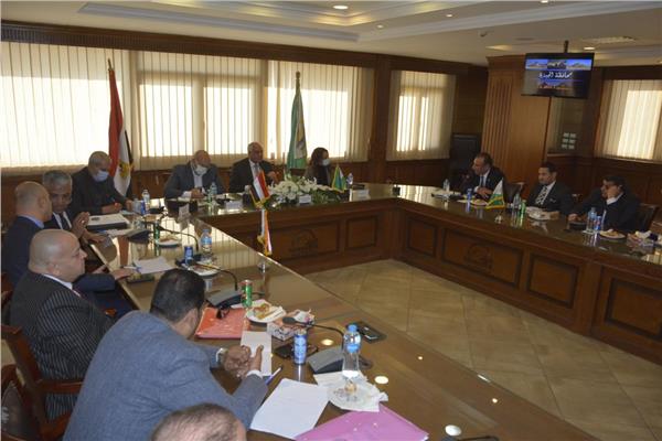 محافظ الجيزة يواصل لقاءته الدورية مع أعضاء مجلس النواب الجدد