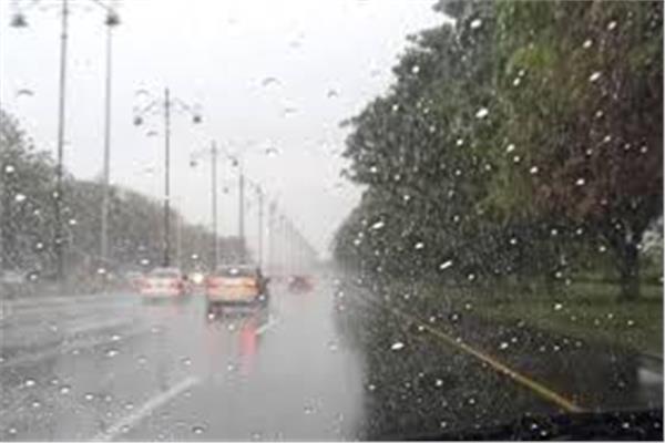 سقوط أمطار