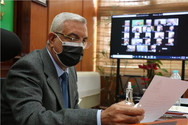 الدكتور عادل مبارك رئيس جامعة المنوفية
