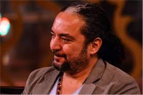 المخرج أحمد نادر جلال مخرج فيلم السرب