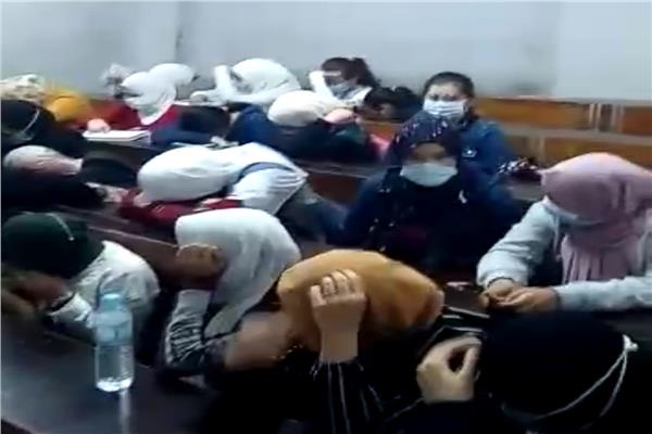 غلق 18 مركزًا للدروس الخصوصية بنجع حمادي