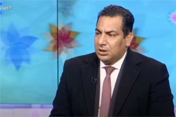 الدكتور عبد الغني هندي