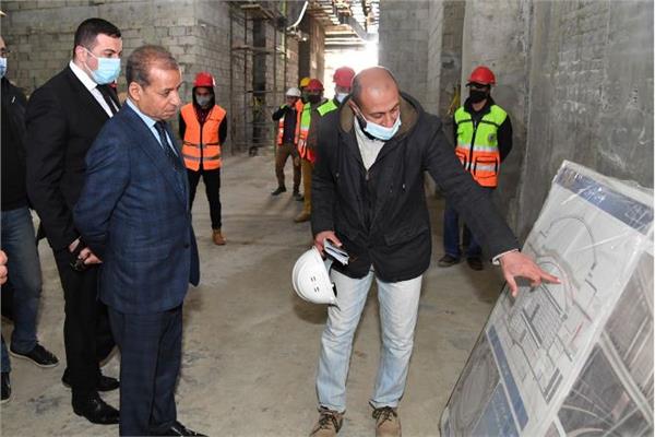 أمين عام «الشيوخ» يتفقد مقر المجلس بالعاصمة اﻹدارية الجديدة 