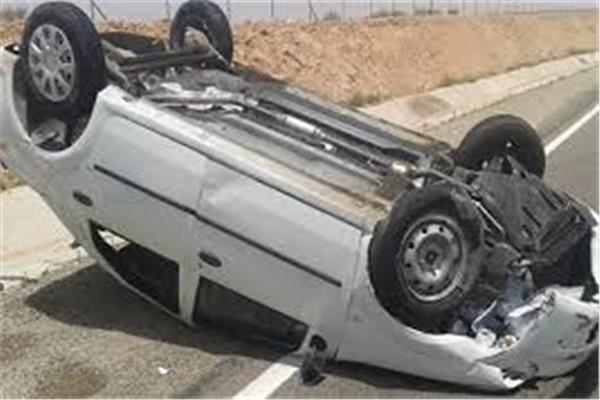 انقلاب سيارة ملاكي - صورة أرشيفية