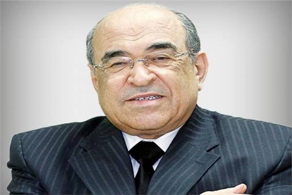 مصطفي الفقي