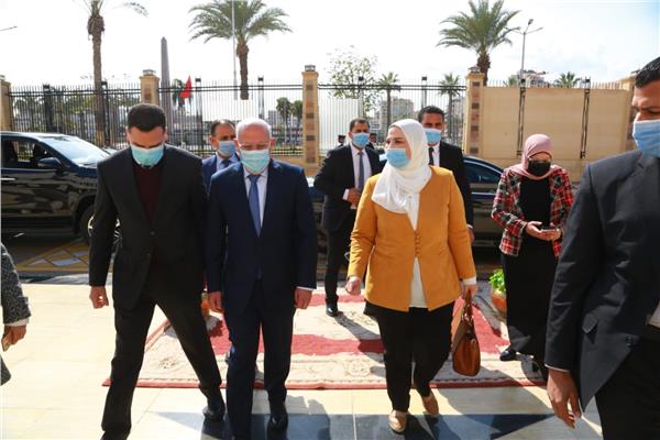 وزيرة التضامن الإجتماعي 