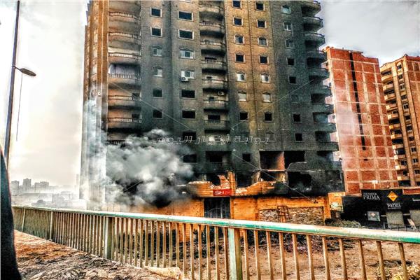 حقيقة اشتعال النيران بعقار فيصل المحترق مرة أخرى