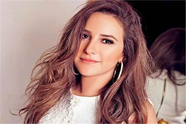 شيري عادل