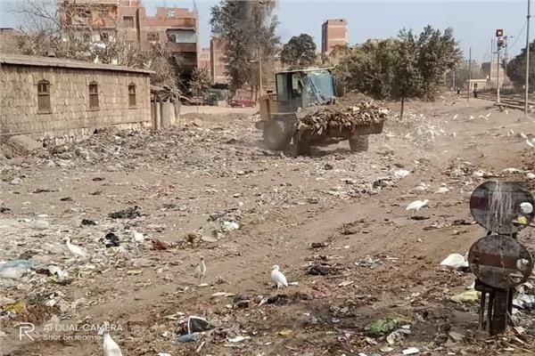  ورفع  195 طن قمامة من قري مركز شبين الكوم 