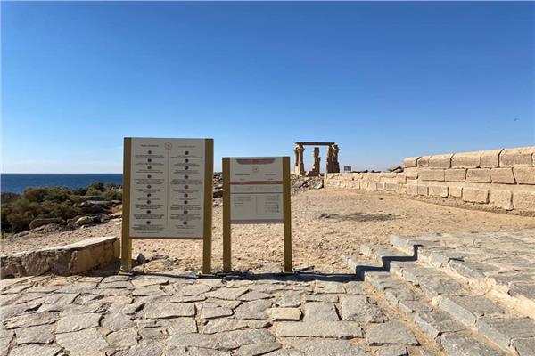 بين الفيوم و أسوان