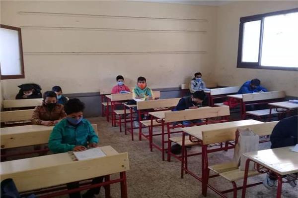  متابعة سير الامتحانات بقرى الباجور.. الصور