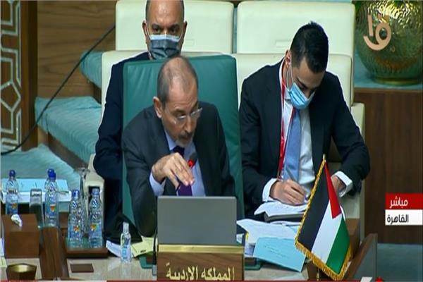  أيمن الصفدي وزير خارجية الأردن
