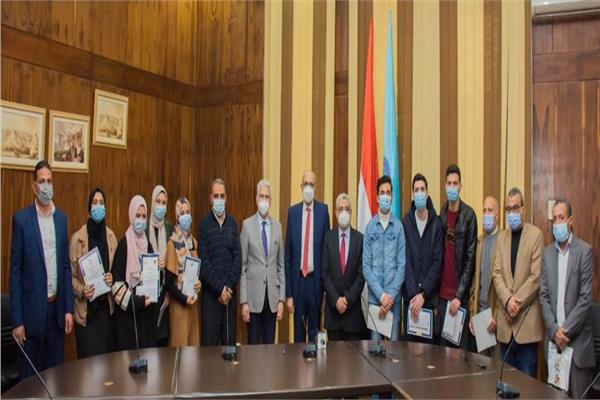 تكريم المتميزين في الأنشطة الطلابية