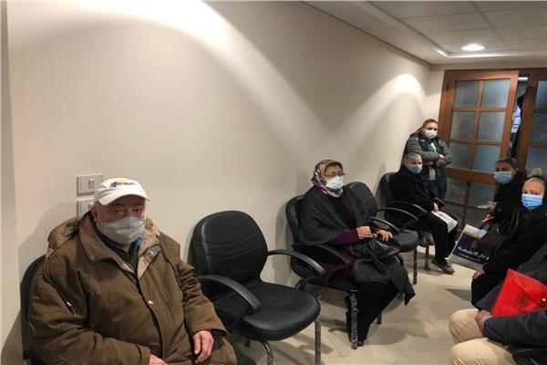 تطعيم كبار السن بلقاح كورونا بالإسكندرية  