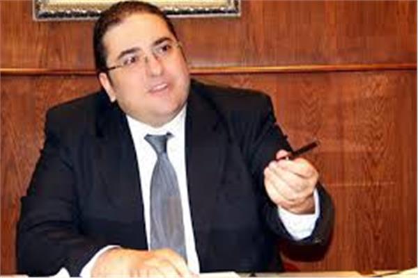  متى بشاي نائب رئيس شعبة الادوات الصحية 
