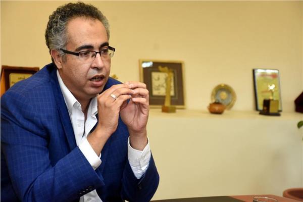 محمد مرسي مدير فرقة مسرح الإسكندرية