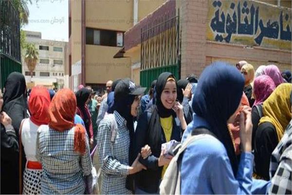  فرحة طلاب الثانوية
