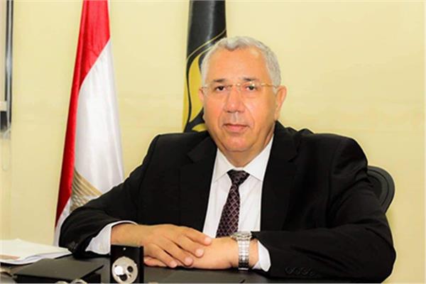 وزير الزراعة