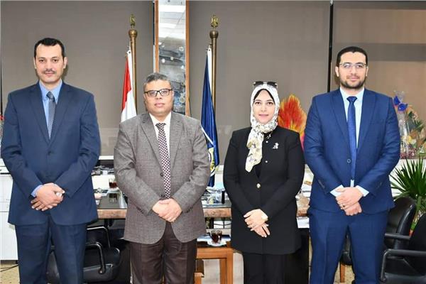  تكليف أعضاء مجلس إدارة مركز إعداد القادة بجامعة القناة