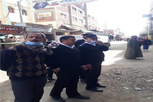 حملات مكثفه لرفع الاشغالات بمركز أشمون 