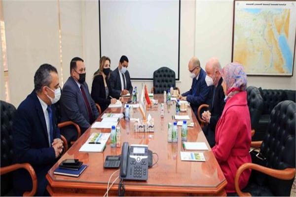 سفير دولة أسبانيا و رئيس مجلس الإدارة  لشركة تنمية الريف المصرى