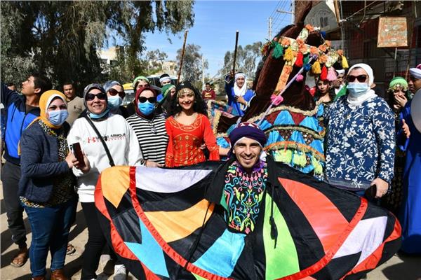 مهرجان فنون شعبية