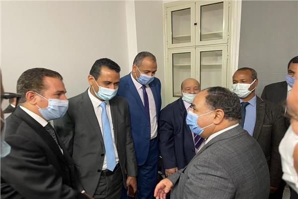 تفاصيل زيارة وزير المالية لقنا