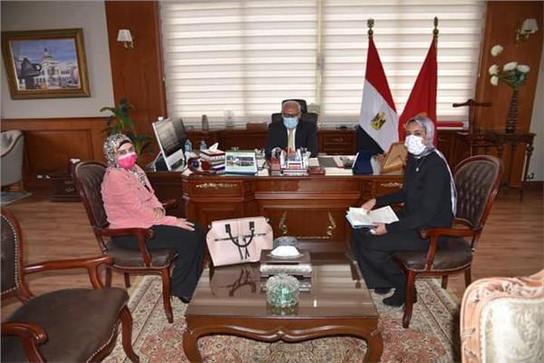 محافظ بورسعيد 