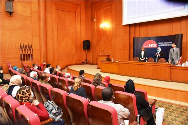 تدريب 400 موظف ضمن المبادرة القومية " المسئول الحكومي المحترف