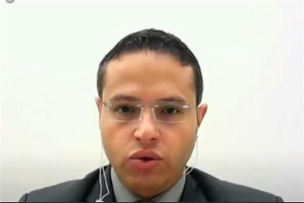  الدكتور أحمد سالمان عضو فريق جامعة  " إكسفورد " لانتاج لقاح كورونا 