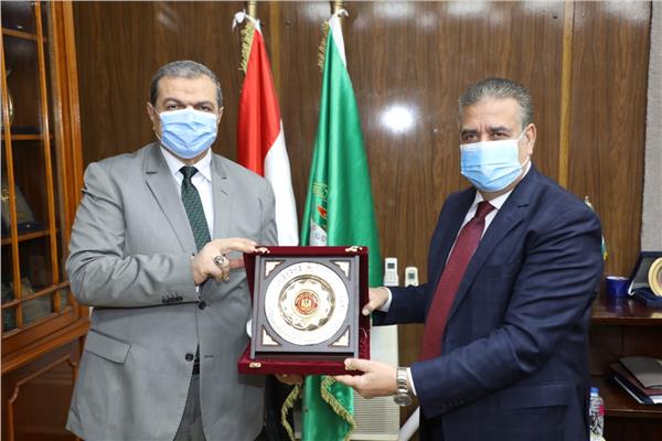 محافـظ المنوفية يستقبل سعفان