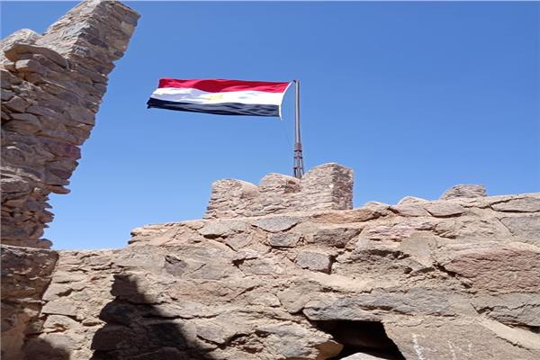 رفع العلم المصرى على قلعة صلاح الدين