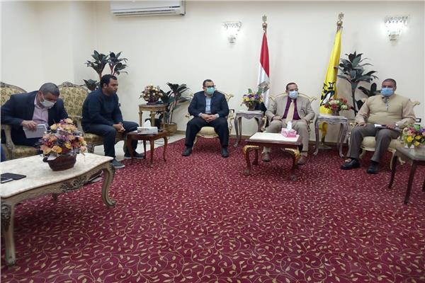 الدكتور محمد عبد الفضيل شوشة محافظ شمال سيناء