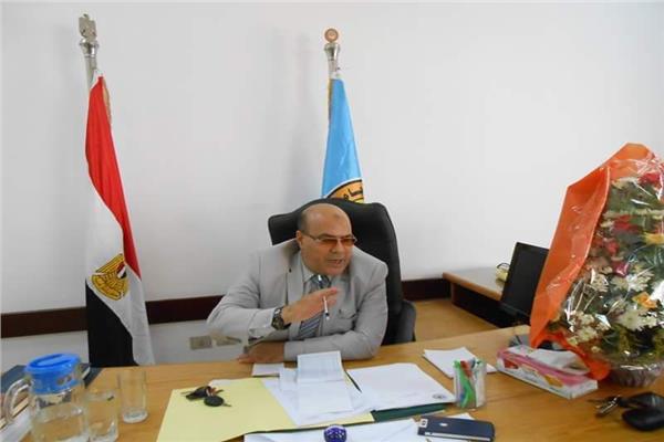 الدكتور غانم السعيد